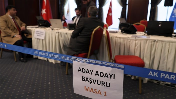 AK Parti'de milletvekili aday adaylığı süresi uzatıldı