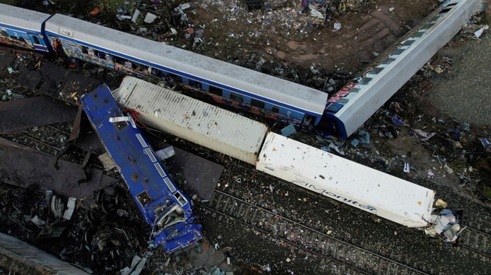 Yunanistan'da halkın yüzde 46,8'i, tren kazasında hükümeti suçlu buluyor