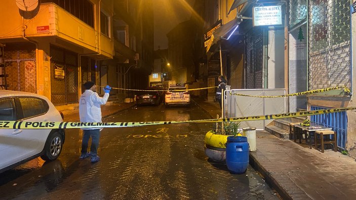 Beyoğlu'nda derneğe silahlı saldırı yapıldı
