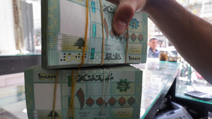 Lübnan lirası, dolar karşısında tarihi gerileme yaşadı