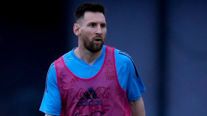 Lionel Messi için görülmemiş harekat! Tam 15 takım birlikte transfer edecek