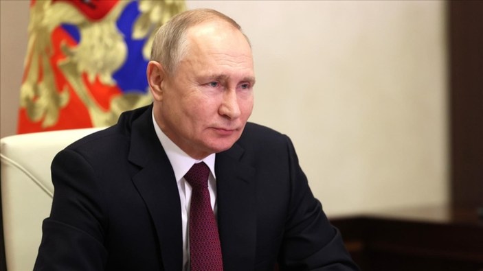 İsviçre'de Rusya lideri Putin'in arkadaşına yardım eden 4 bankacı suçlu bulundu