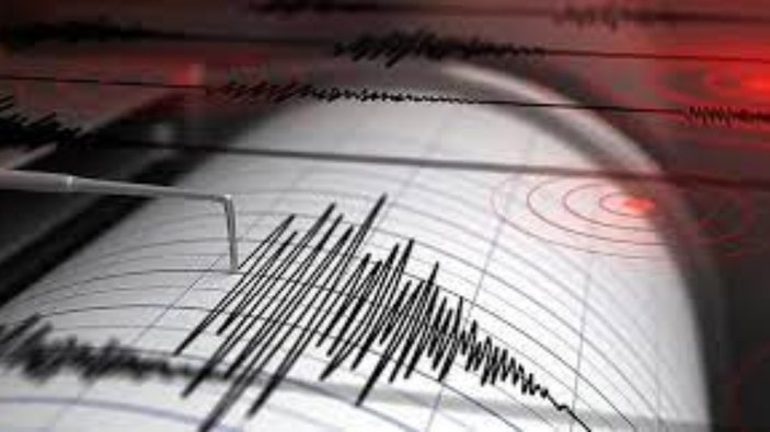 İran'da 5 büyüklüğünde deprem yaşandı