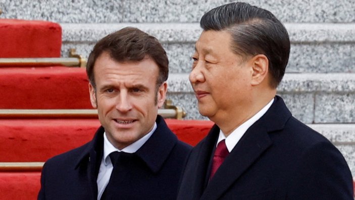 Fransa Cumhurbaşkanı Macron, Çin'de Şi Cinping'le görüştü