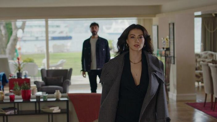 Gökhan Alkan'dan Burcu Özberk'e övgü