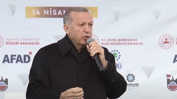 Cumhurbaşkanı Erdoğan, Diyarbakır'da temel atma ve anahtar teslim töreninde konuştu