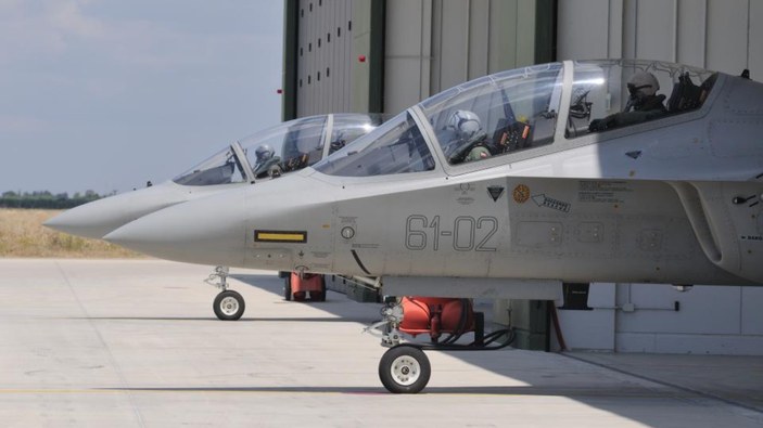 Yunanistan'ın İsrail'den aldığı M-346 uçaklarının ikisi teslim edildi