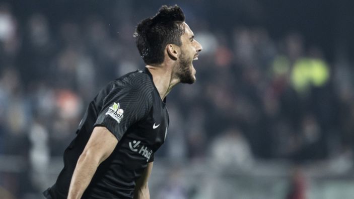 Fenerbahçe'den forvete Umut Nayir hamlesi