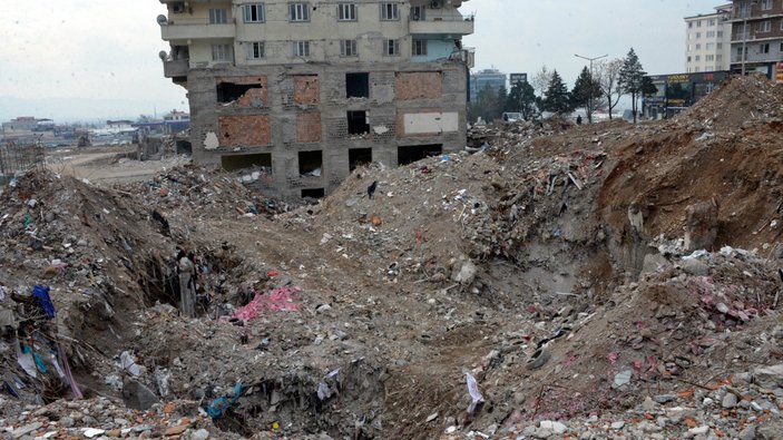 Kahramanmaraş'ta depremde yıkılan Ebrar Sitesi’nin bir müteahhidi daha tutuklandı