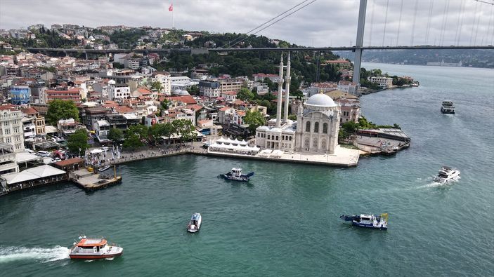 Marmara Denizi'nde kıyı temizliği yapıldı: Dipteki atıklar toplandı