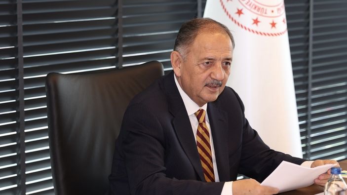 Mehmet Özhaseki deprem bölgesi Adıyaman'ı ziyaret etti