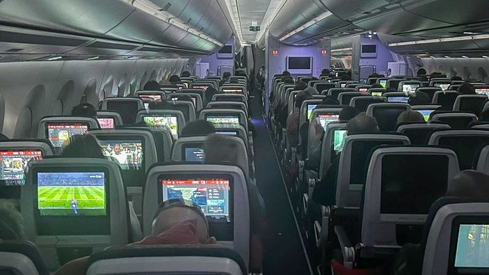 THY yolcuları Devler Ligi finalini gökyüzünde izledi