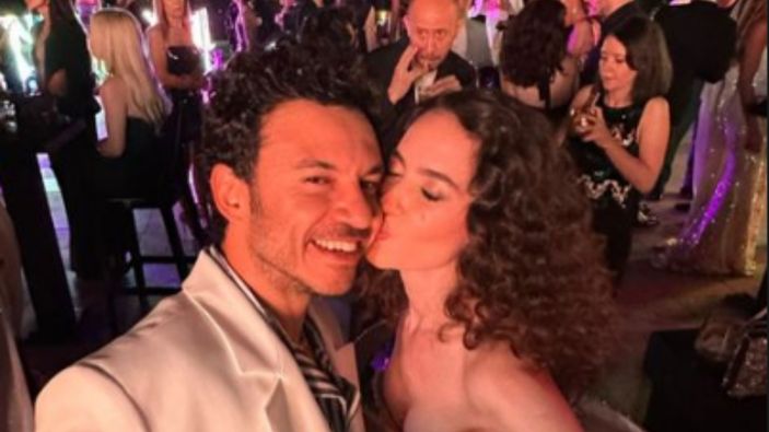 Buray, Ezgi Şenler aşkını ilan etti