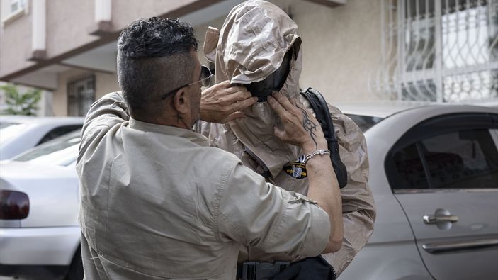 Ankara'da iki kişinin öldüğü binada kimyasal incelemesi