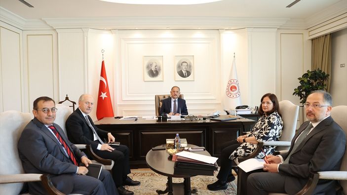 Bakan Mehmet Özhaseki'den 'kentsel dönüşüm' mesajı