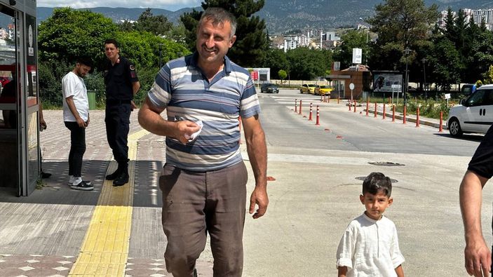 �stanbul'da 469 ki�i kurban kesmeye �al���rken yaraland�