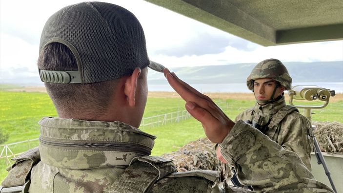 Gürcistan sınırında kahraman 'Mehmetçik'in bayram nöbeti