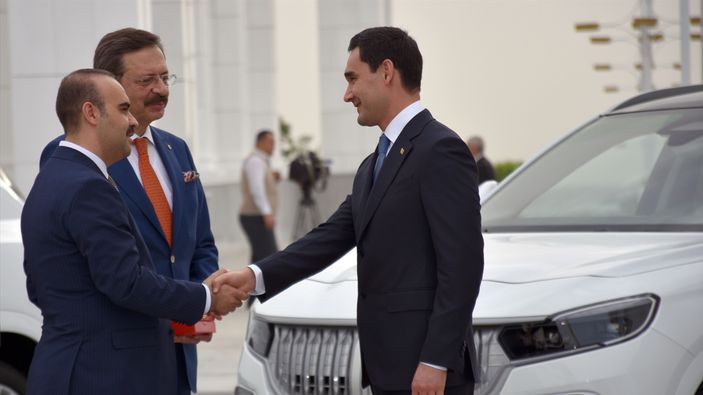 Milli gurur kaynağı Togg araçları Türkmenistan'a teslim edildi