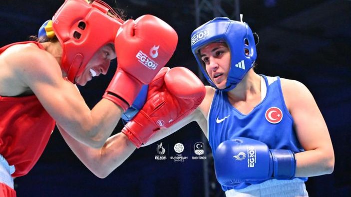 Milli boksör Busenaz Sürmeneli Avrupa Şampiyonu