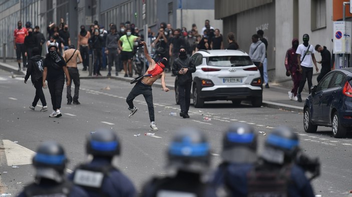 Fransa'da tansiyon düşmüyor: Olayların yeni merkez üssü Marsilya ve Lyon