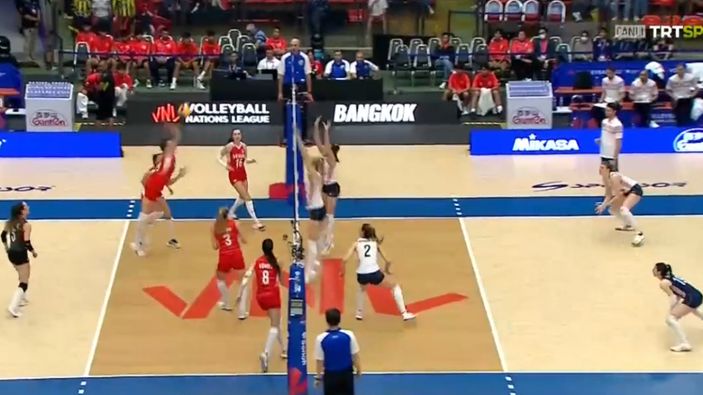 Ebrar Karakurt'un sayısına Eda Erdem'in tepkisi