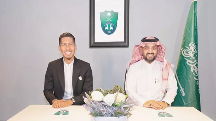 Al Ahli, Roberto Firmino'yu transfer etti