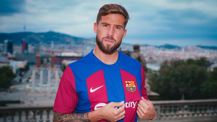 Barcelona Inigo Martinez'i transfer etti