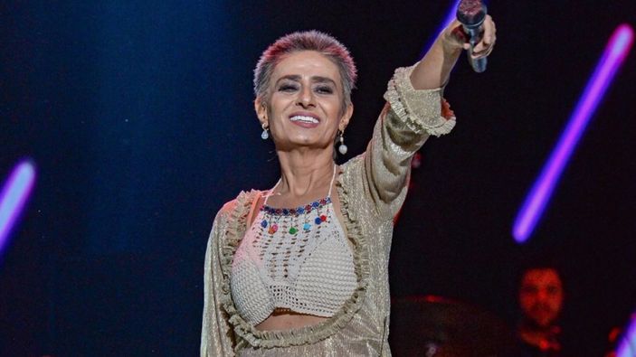 Y�ld�z Tilbe, peru�u ��kard�