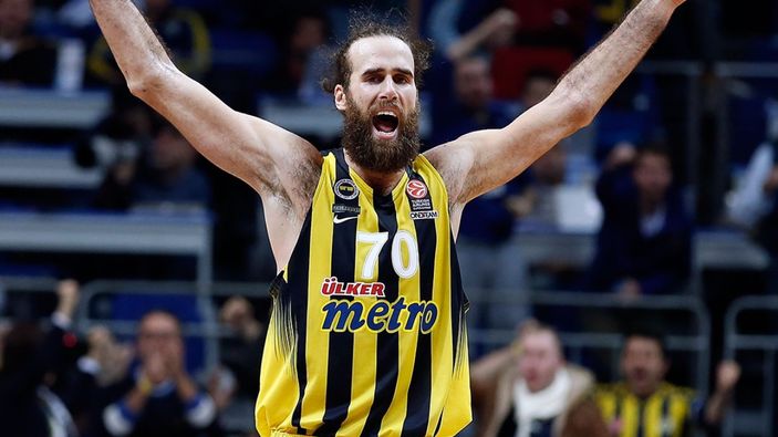 Luigi Datome, basketbolu bıraktı