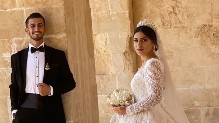 Mardin'de ilginç düğün konvoyu! Tırı gelin arabası yaptılar...