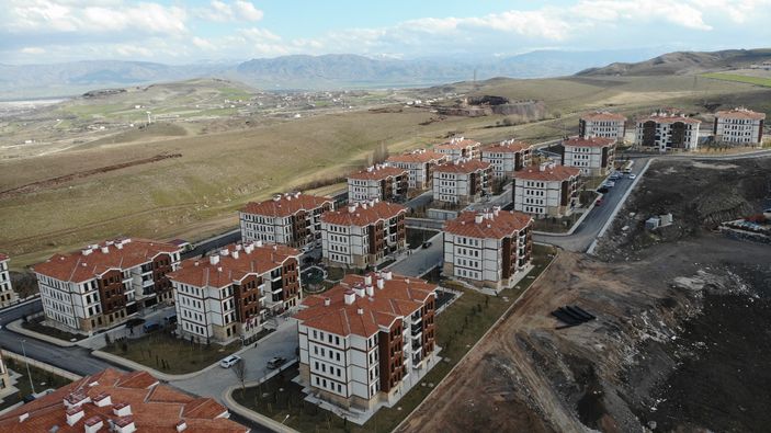 Elazığ'da deprem konut fiyatları: Devlet üzerine düşen babalığın en büyüğünü yaptı