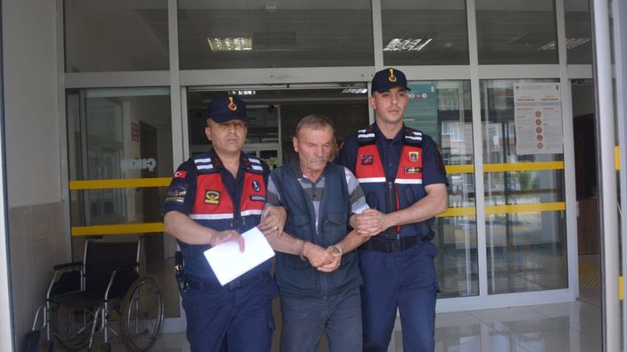 Samsun'da 3 ki�iyi �ld�ren, 1 ki�iyi a��r yaralayan a�abey tutukland�