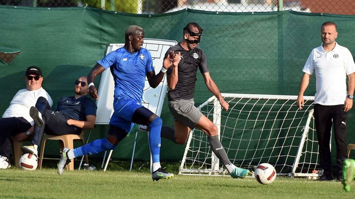 Manisa FK'ya Adana Demirspor morali