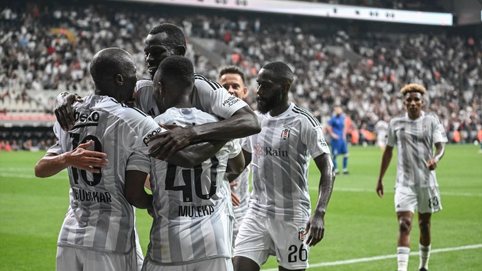 Beşiktaş, Tirana'yı 3-1 mağlup etti