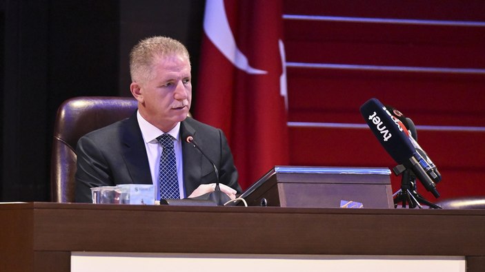 Davut Gül: İstanbul'da dilenciliği tamamen ortadan kaldıracağız