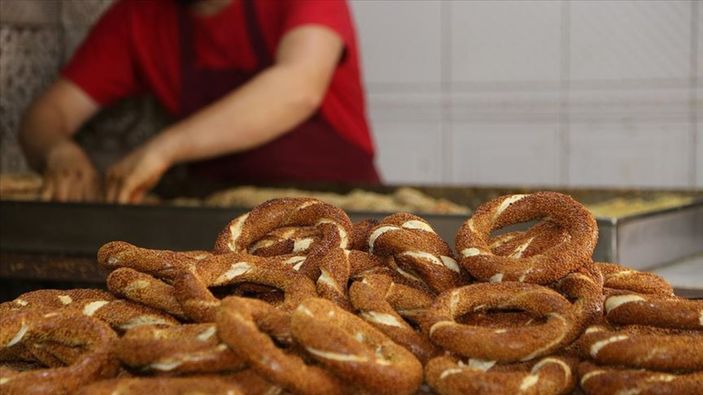 Ankara'da simit 10 TL'den satılacak