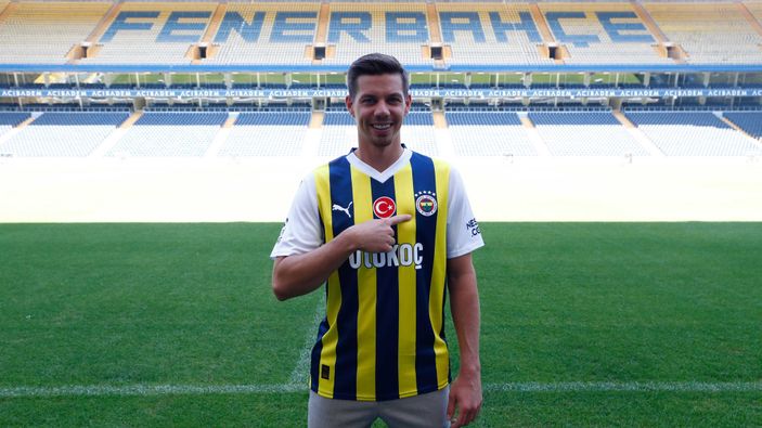 Fenerbahçe, Miha Zajc ile 3 yıllık sözleşme yeniledi