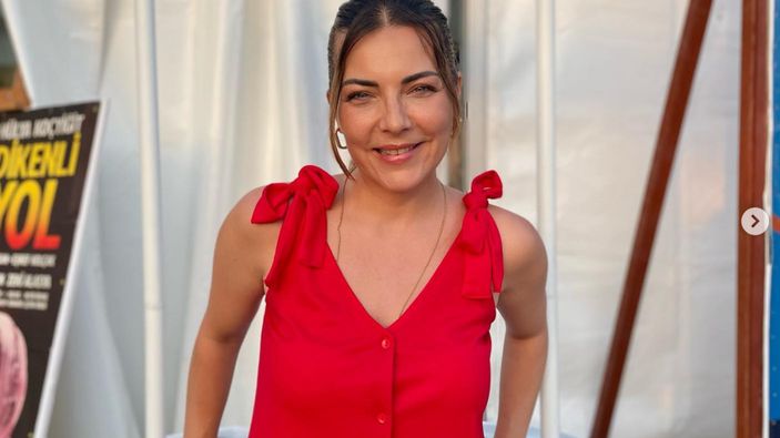 Burcu Kara şalvar giydi