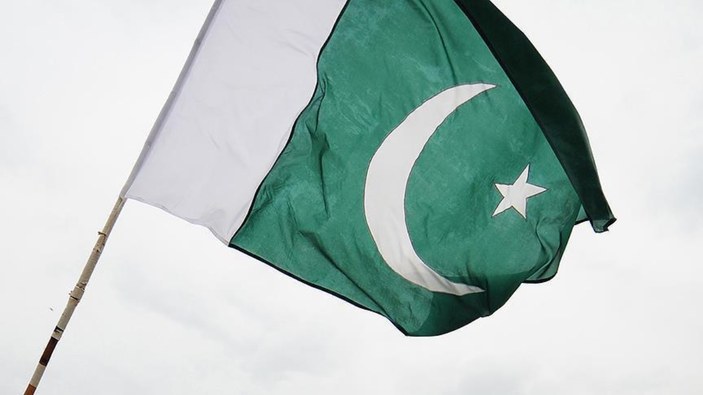 Pakistan’da parlamento feshedildi