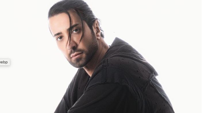 Şarkıcı Tan Taşçı trafik kazası geçirdi