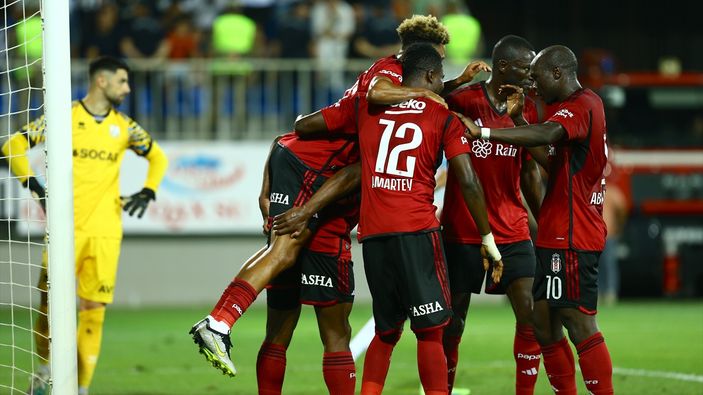 Beşiktaş, açılış maçlarındaki performansıyla dikkati çekiyor