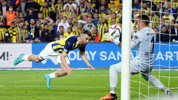 Trabzonspor, Fenerbahçe'nin golcüsünü istiyor