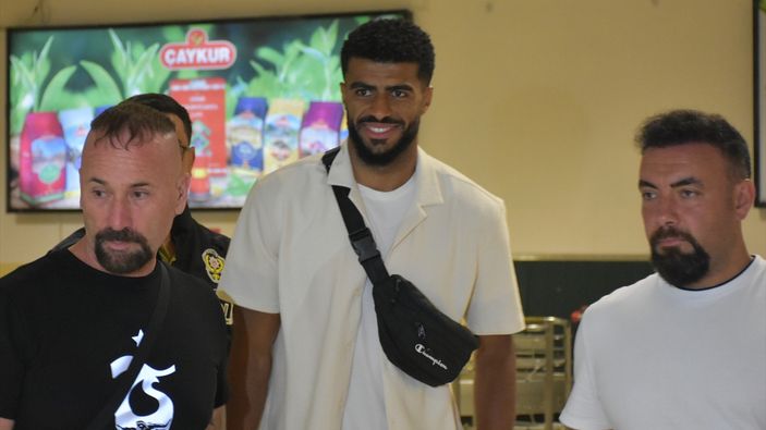 Trabzonspor, Rayyan Baniya'yı resmen açıkladı