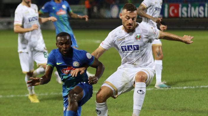 Rizespor - Alanyaspor maçında gol sesi çıkmadı