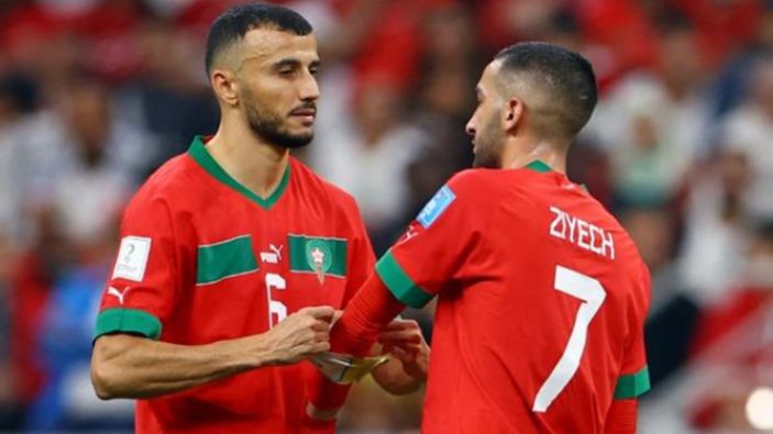 Romain Saiss'tan Hakim Ziyech paylaşımı