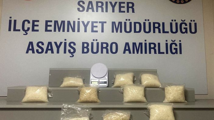 İstanbul'da zehir tacirlerine operasyon! 7 kilo 800 gram metanfetamin yakalandı