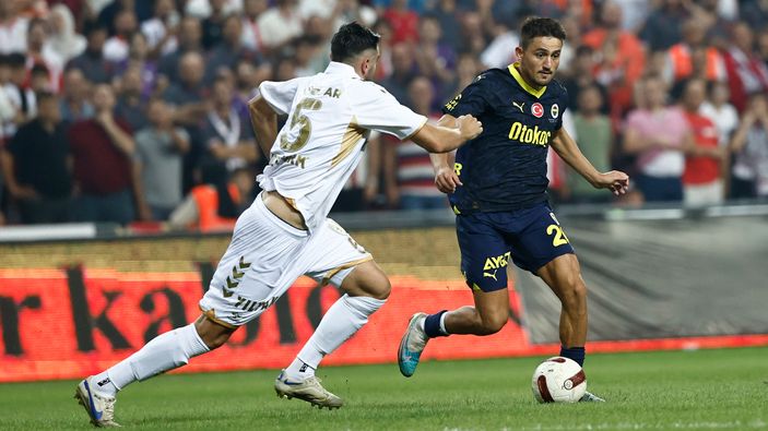 Cengiz Ünder: Dzeko ile konuşmamıza gerek yok