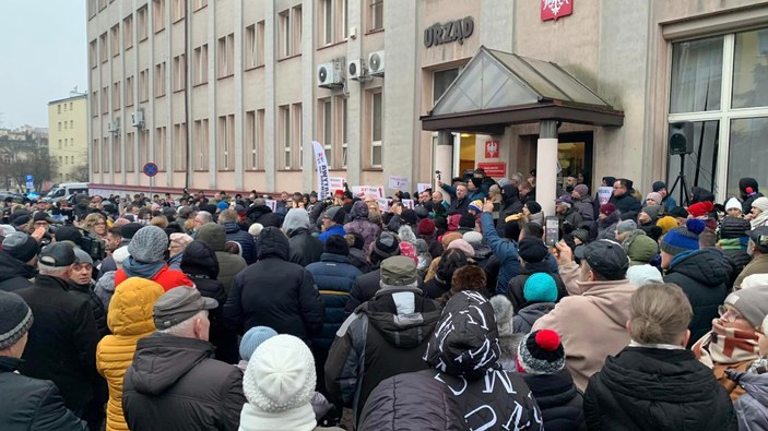 Polonya'da halk, artan enerji fiyatlarını protesto etti