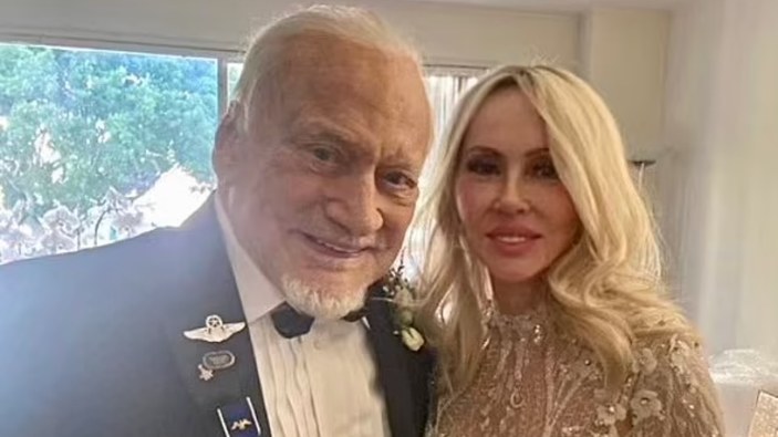 Buzz Aldrin, 93 yaşında evlendi