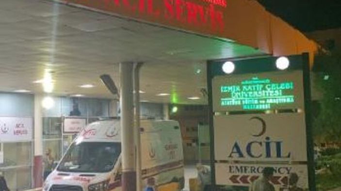 İzmir'de eşini ve kendi kardeşini bıçakladı